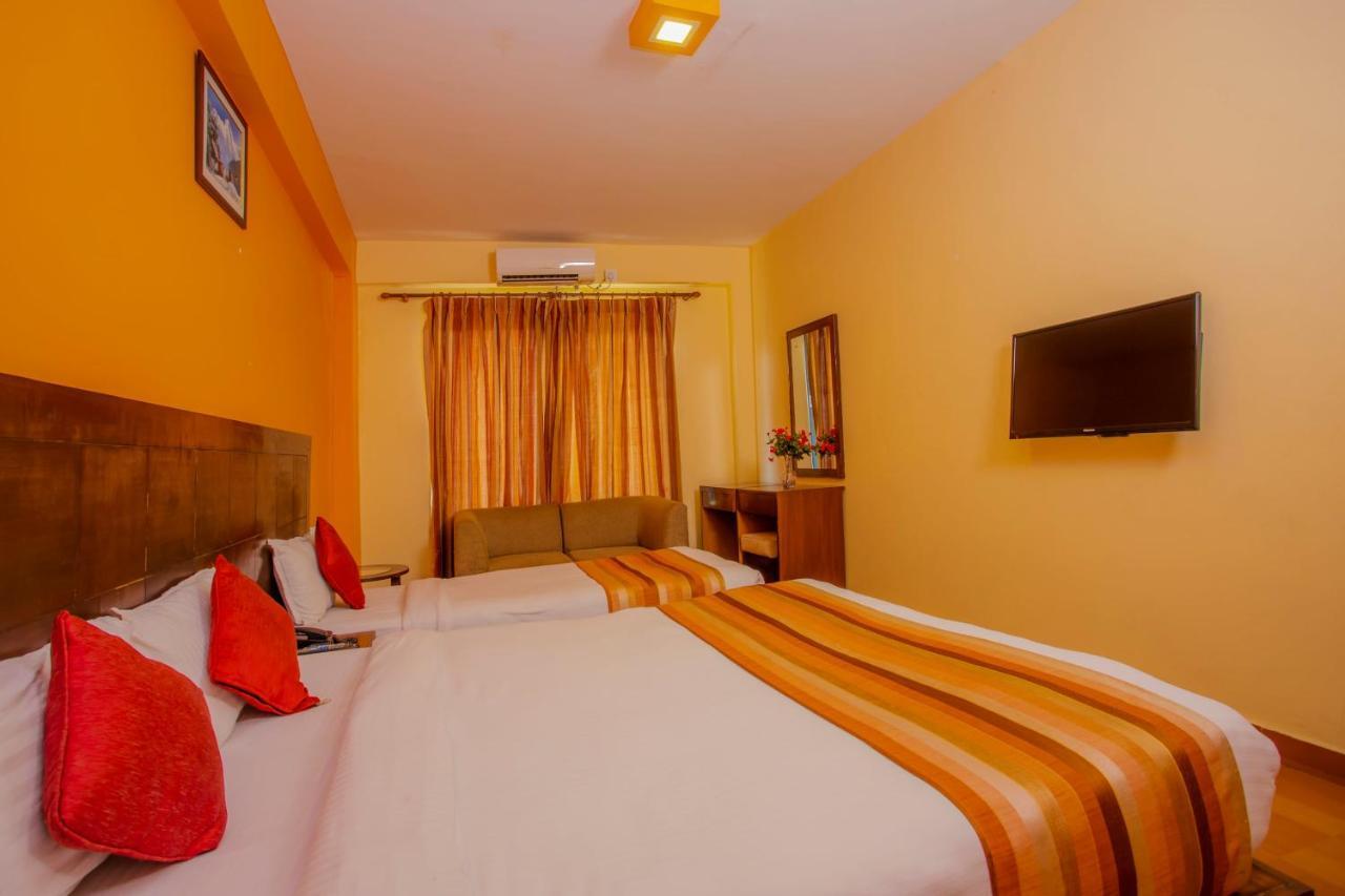 Kotee Home Hotel Pokhara Esterno foto